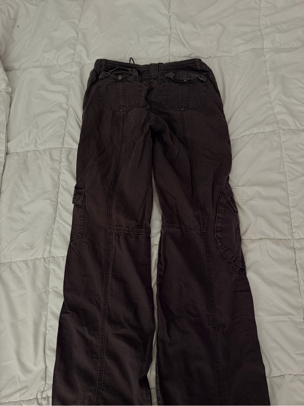 Grey Brandy Cargos